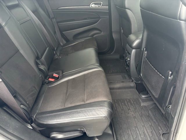 Used 2020 Jeep Grand Cherokee Altitude AWD/4WD image 17