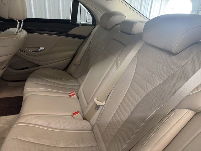 Used 2019 Mercedes-Benz S 560 4MATIC Sedan image 14