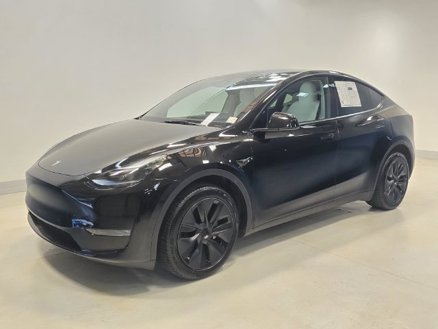Used 2025 Tesla Model Y Long Range AWD/4WD image 33
