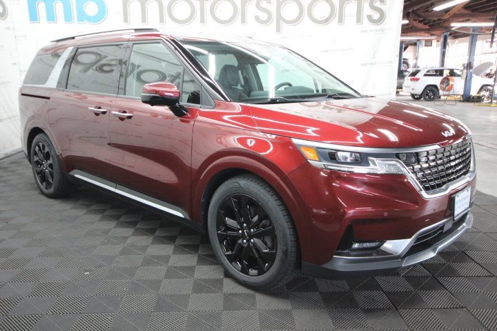 Used 2022 Kia Carnival SX image 8