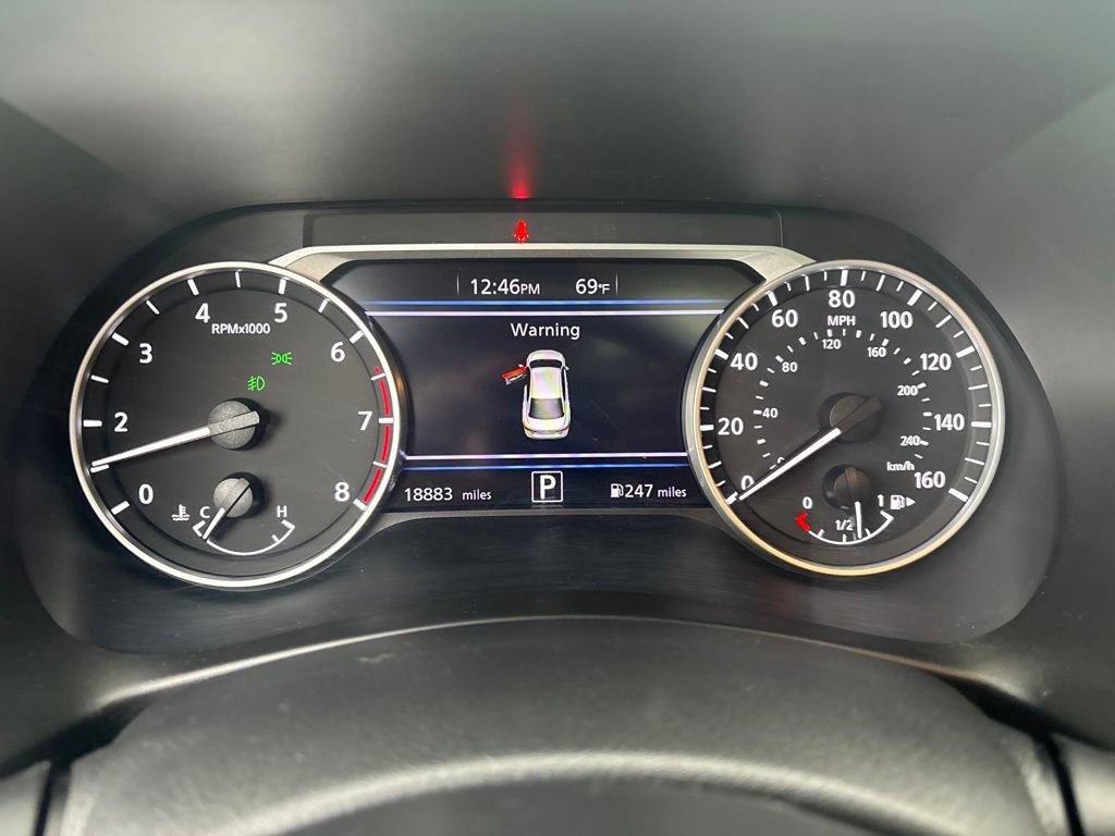 Used 2021 Nissan Sentra SR w/ SR Premium Package FWD image 19