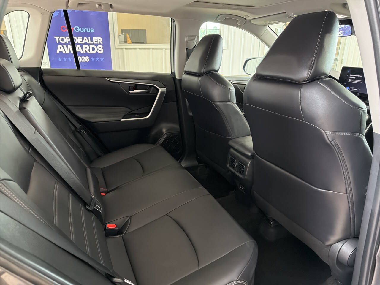 Used 2023 Toyota RAV4 XLE Premium AWD/4WD image 29