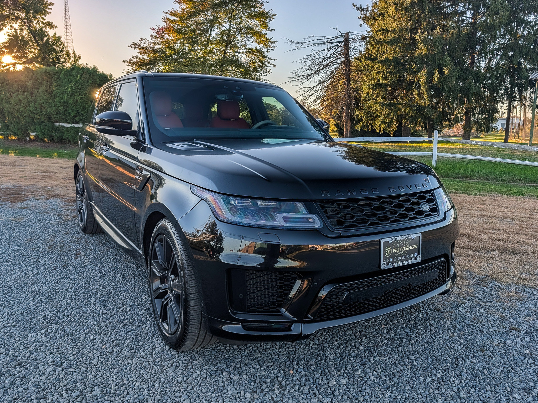 Used 2022 Land Rover Range Rover Sport HST AWD/4WD image 3