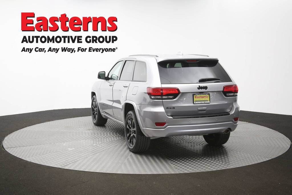 Used 2017 Jeep Grand Cherokee Altitude AWD/4WD image 65