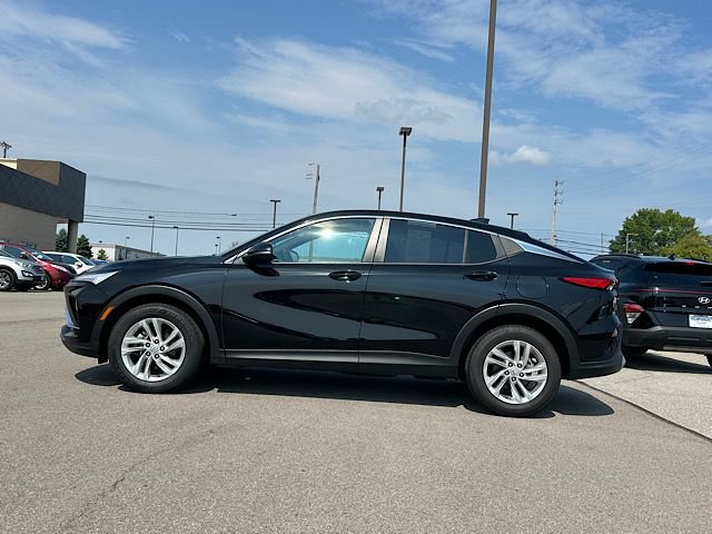Used 2025 Buick Envista Preferred FWD image 3