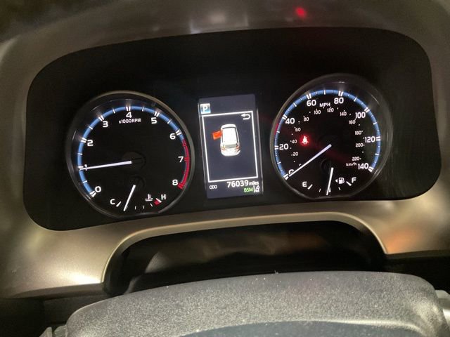 Used 2018 Toyota RAV4 XLE w/ Plus Extra Value Package image 14