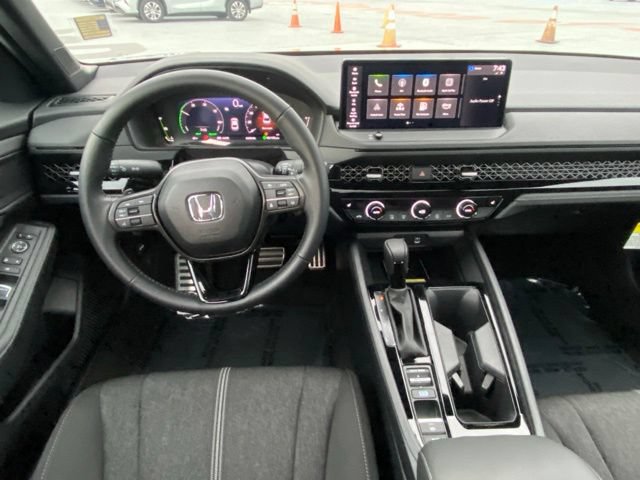 Certified 2025 Honda Accord Sport image 13