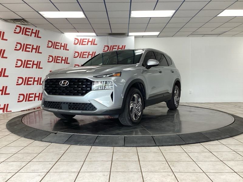 Used 2023 Hyundai Santa Fe SE w/ Cargo Package AWD/4WD image 3