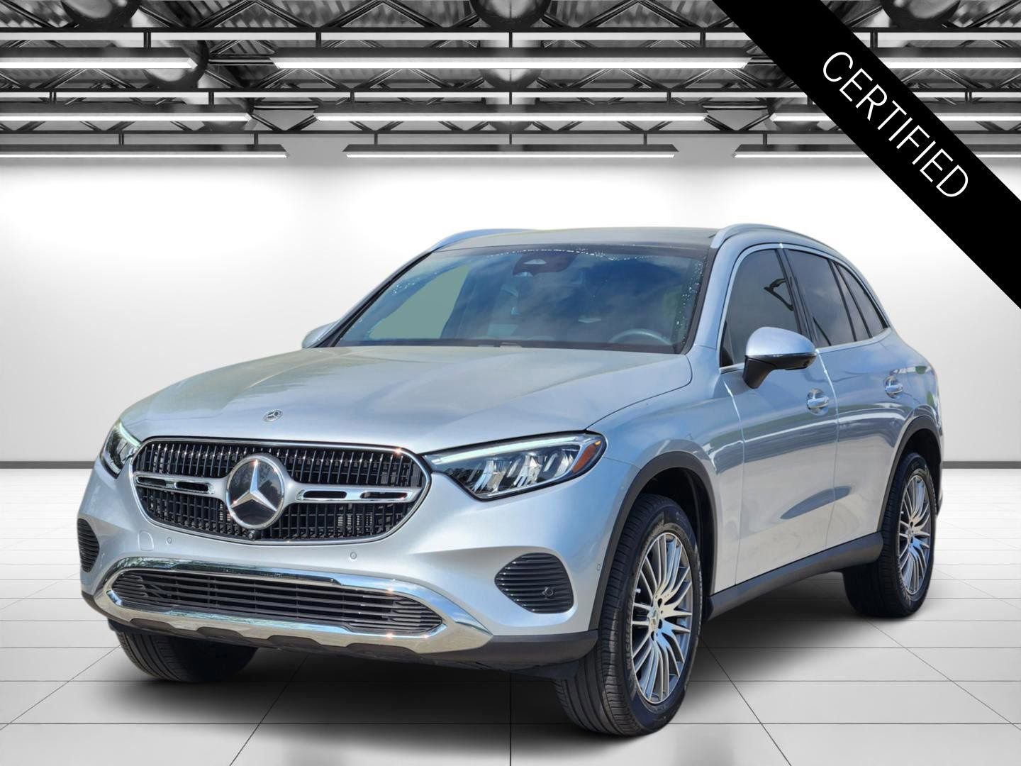 Used 2026 Mercedes-Benz GLC 300 image 5