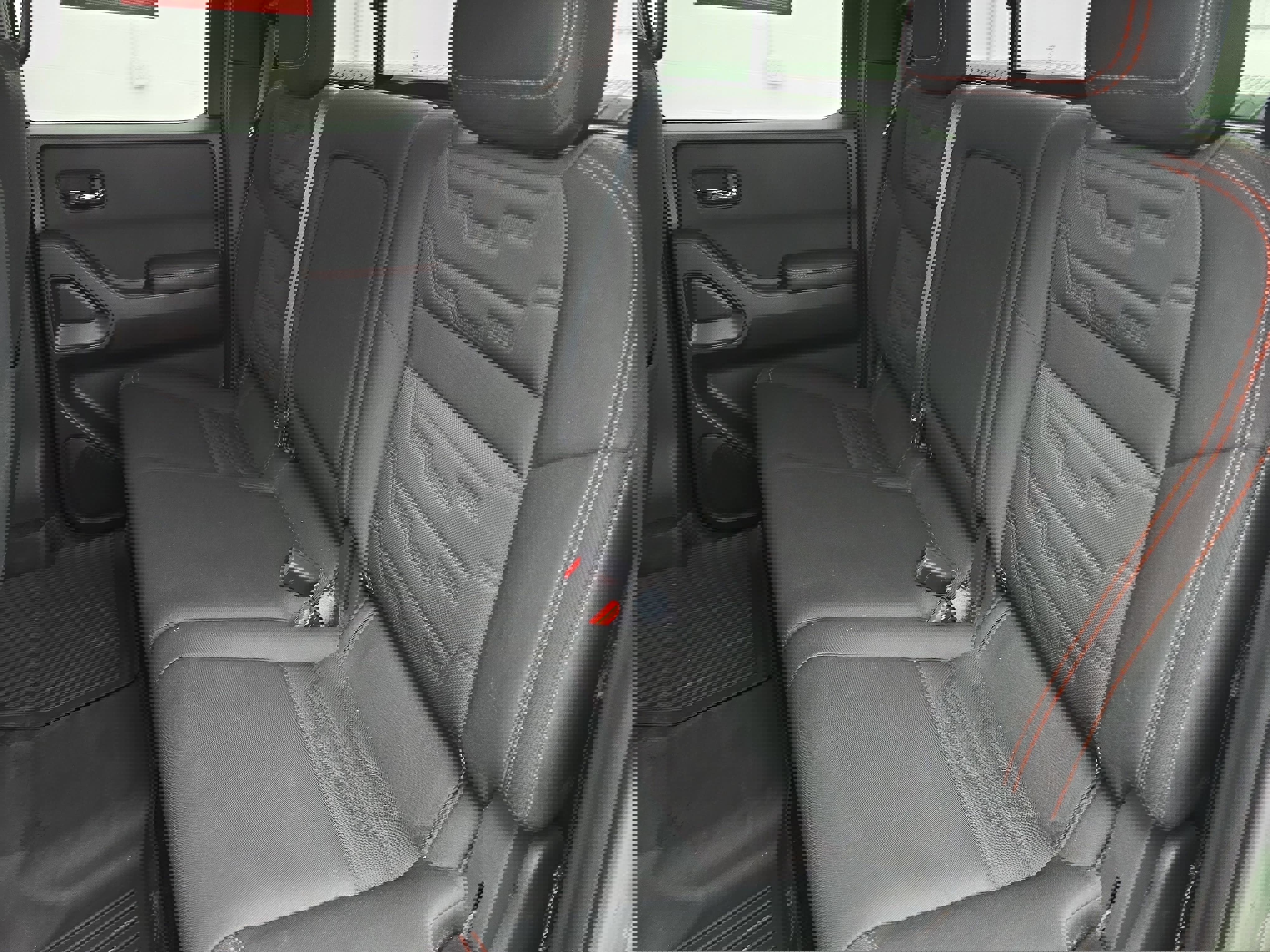 Certified 2024 Nissan Frontier PRO-4X w/ Off-Road Protection Package image 13