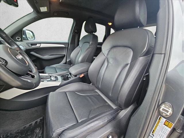 Used 2017 Audi Q5 2.0T Premium Plus w/ Technology Package image 15