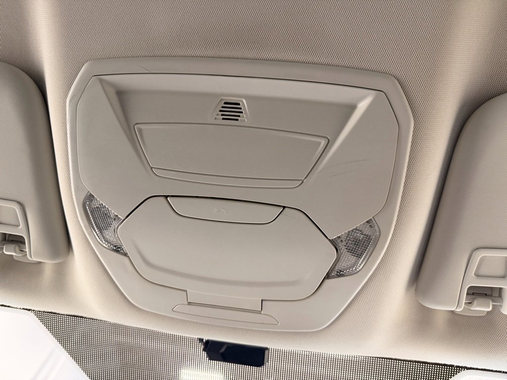 Used 2017 Ford Escape SE w/ Equipment Group 201A image 39