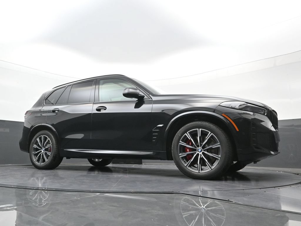 New 2026 BMW X5 xDrive50e w/ M Sport Package AWD/4WD image 22
