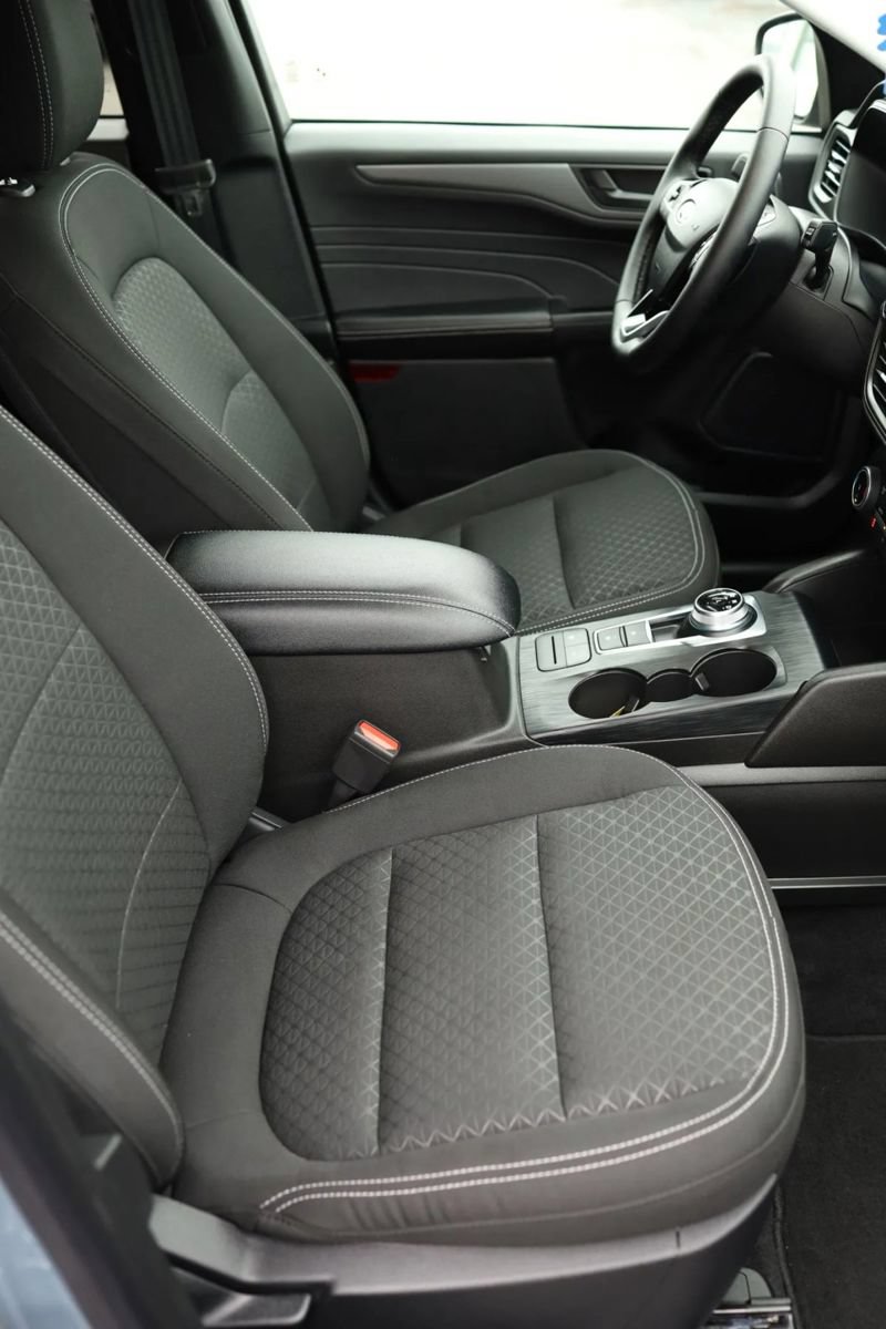 Used 2025 Ford Escape Active w/ Cold Weather Package AWD/4WD image 51