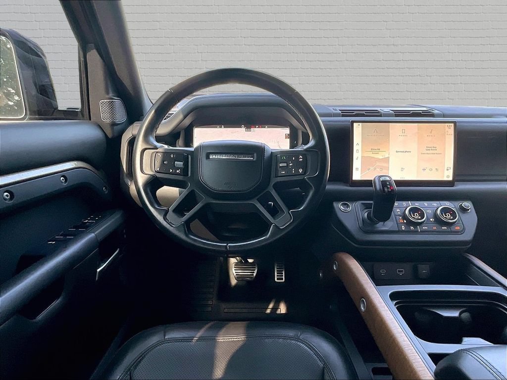 Used 2022 Land Rover Defender 110 X AWD/4WD image 8