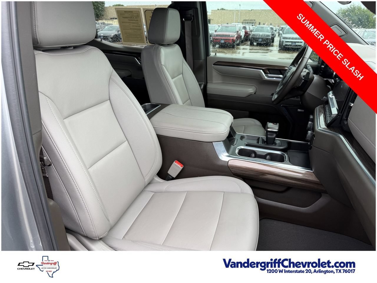 Used 2024 Chevrolet Silverado 1500 RST AWD/4WD image 28