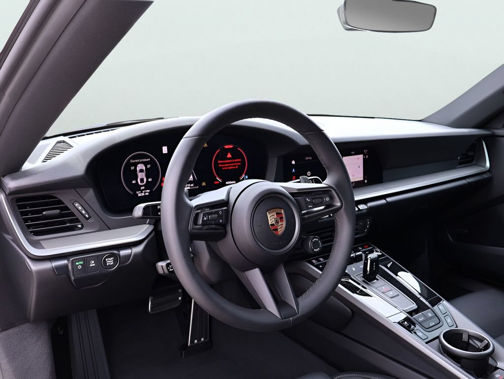 Certified 2025 Porsche 911 Carrera RWD image 4