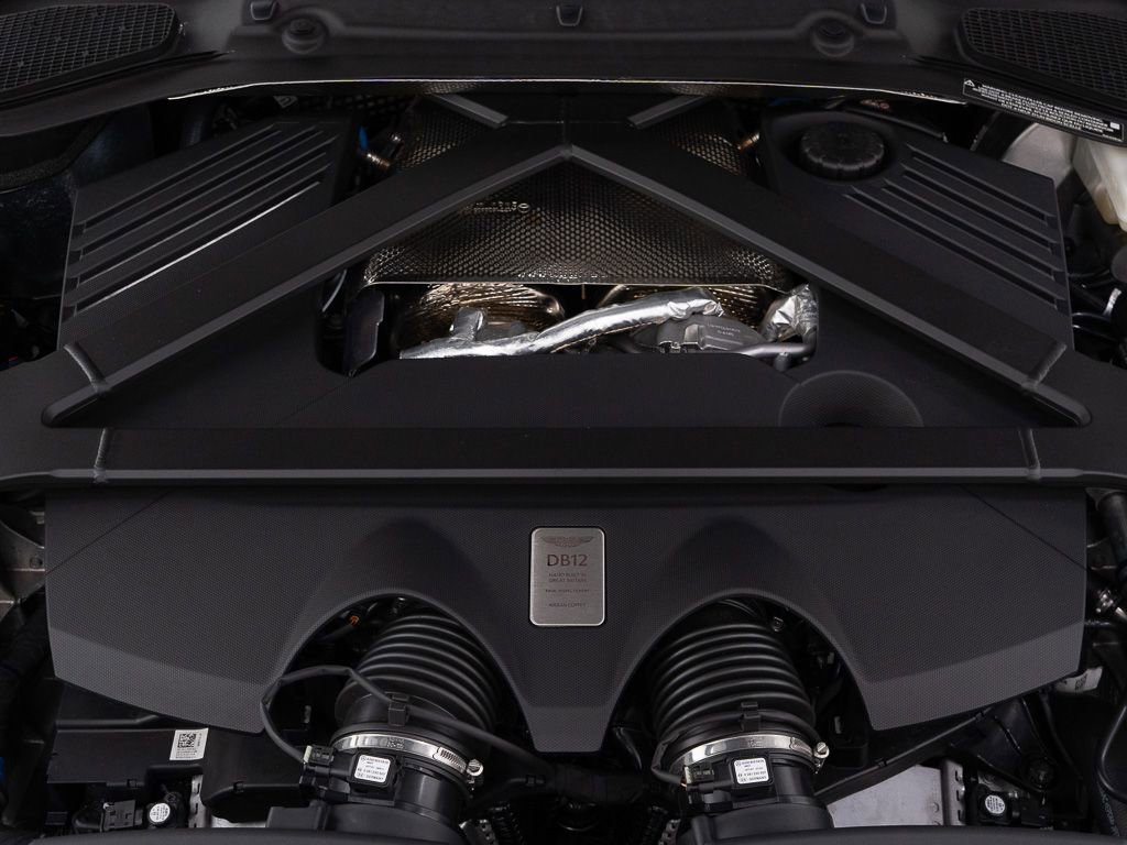 Used 2025 Aston Martin DB12 Coupe image 42
