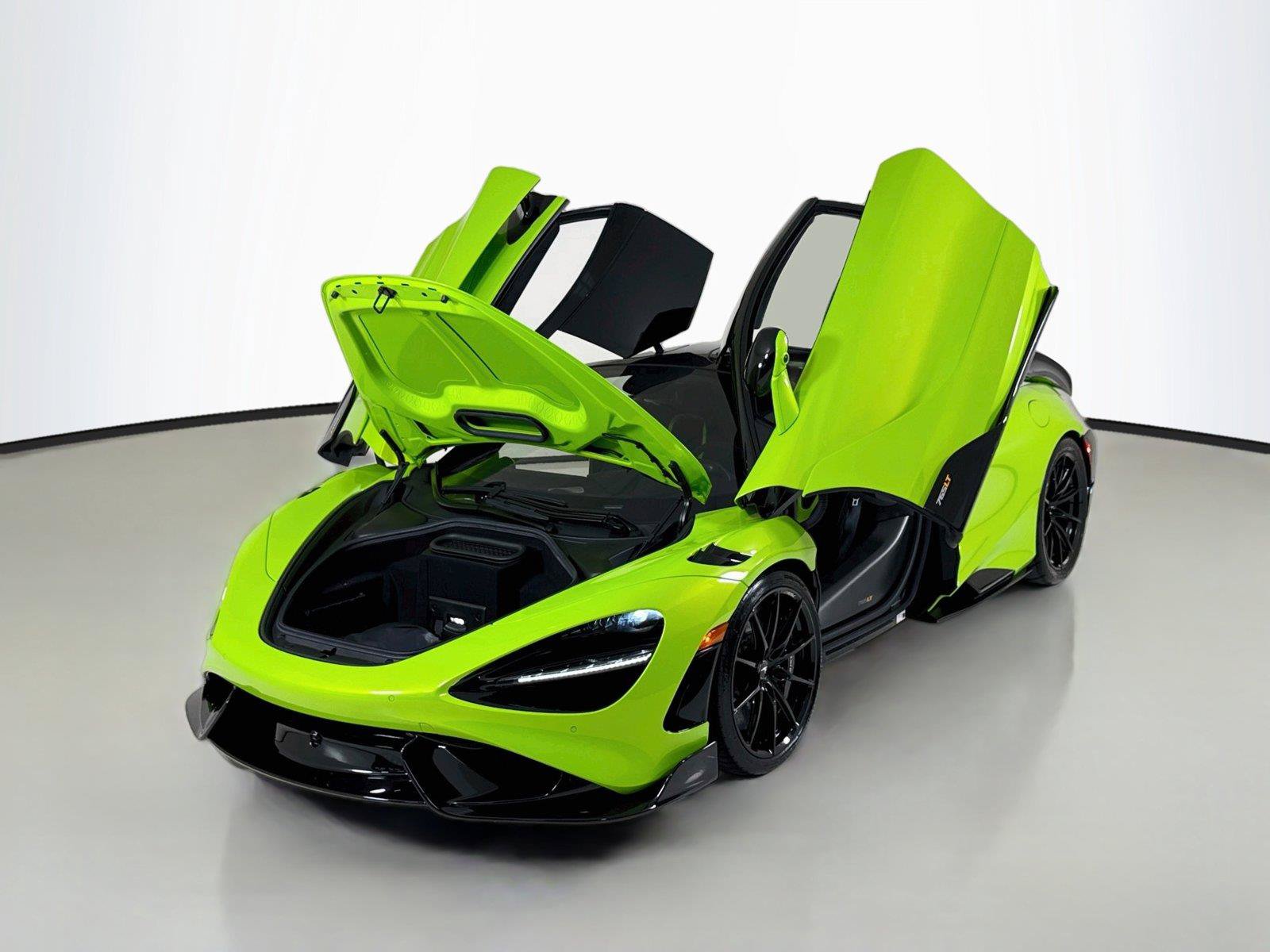 Used 2021 McLaren 765LT RWD image 38