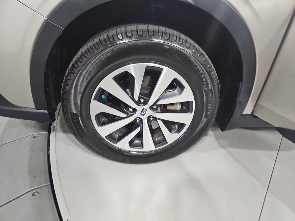 Used 2020 Subaru Outback Premium AWD/4WD image 28