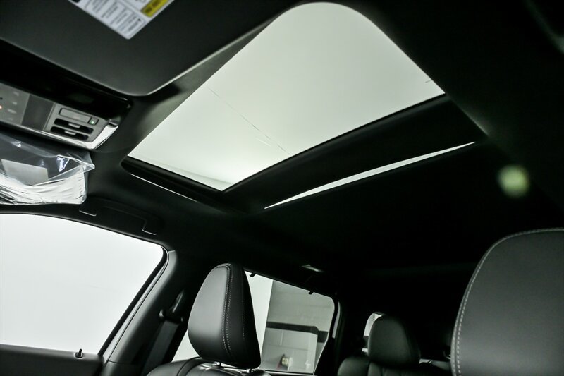 New 2026 Mitsubishi Outlander SEL Black Edition AWD/4WD image 14