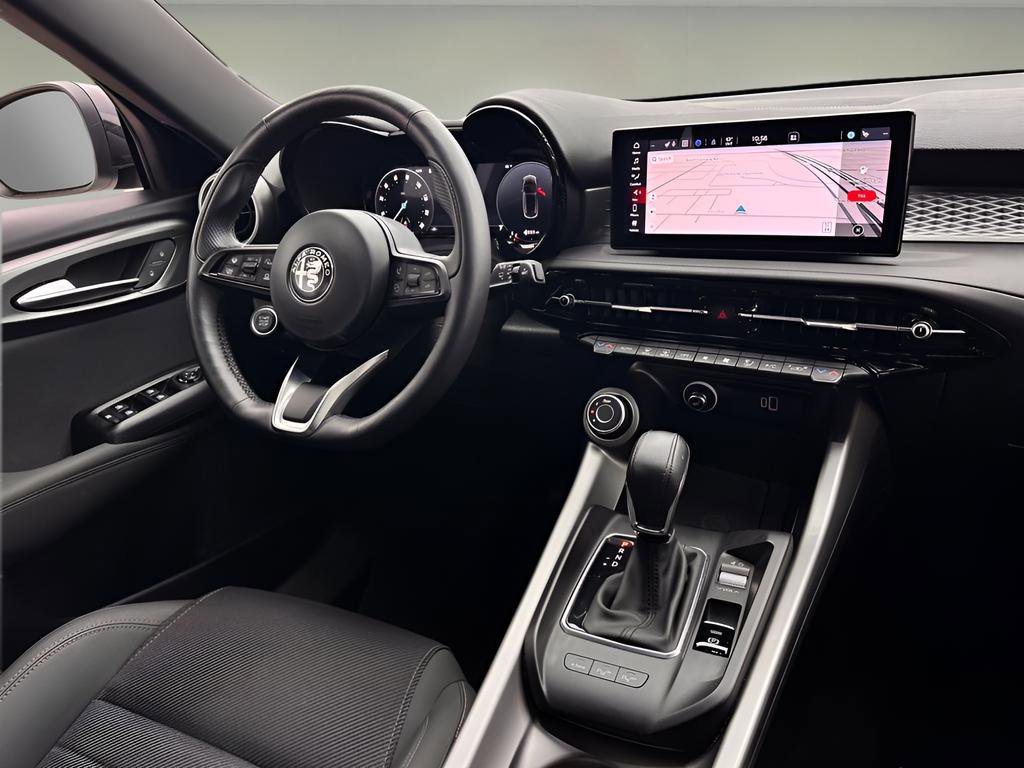 Used 2024 Alfa Romeo Tonale Sprint AWD/4WD image 9
