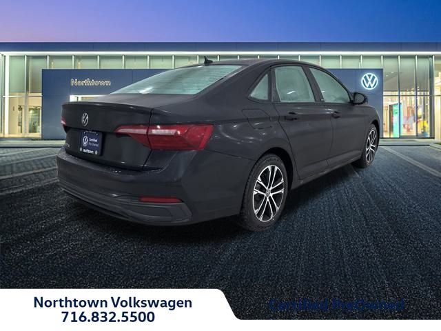Certified 2023 Volkswagen Jetta Sport image 3