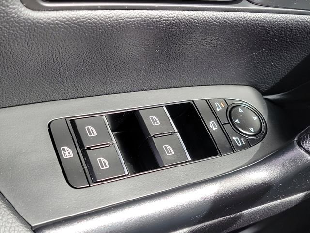 Certified 2025 MAZDA CX-50 2.5 Turbo w/ Accent Package image 15