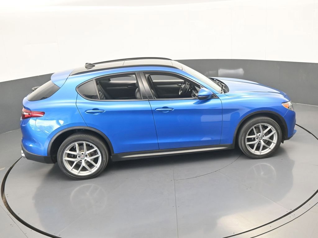 Used 2018 Alfa Romeo Stelvio Ti Sport image 53