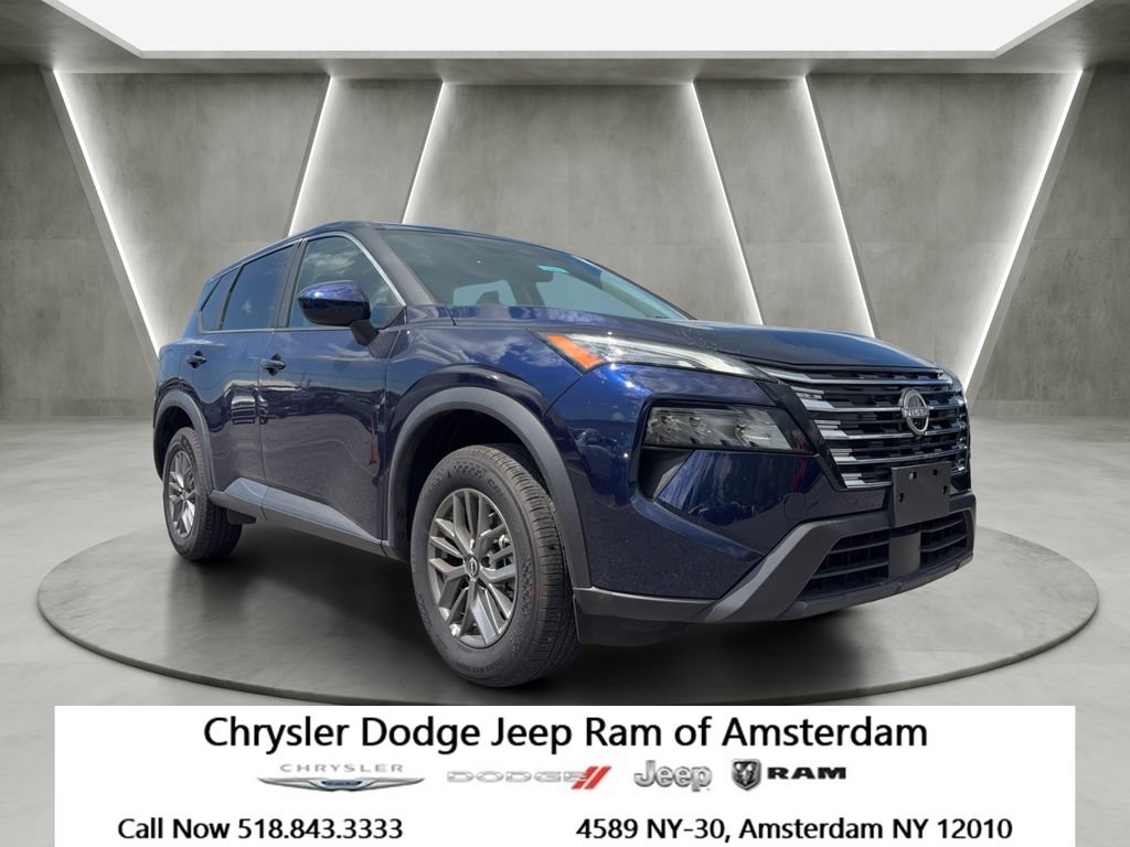 Used 2026 Nissan Rogue SV
