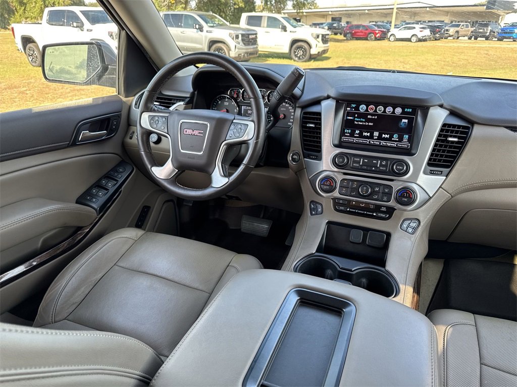 Certified 2018 GMC Yukon XL SLT w/ Premium Edition image 15