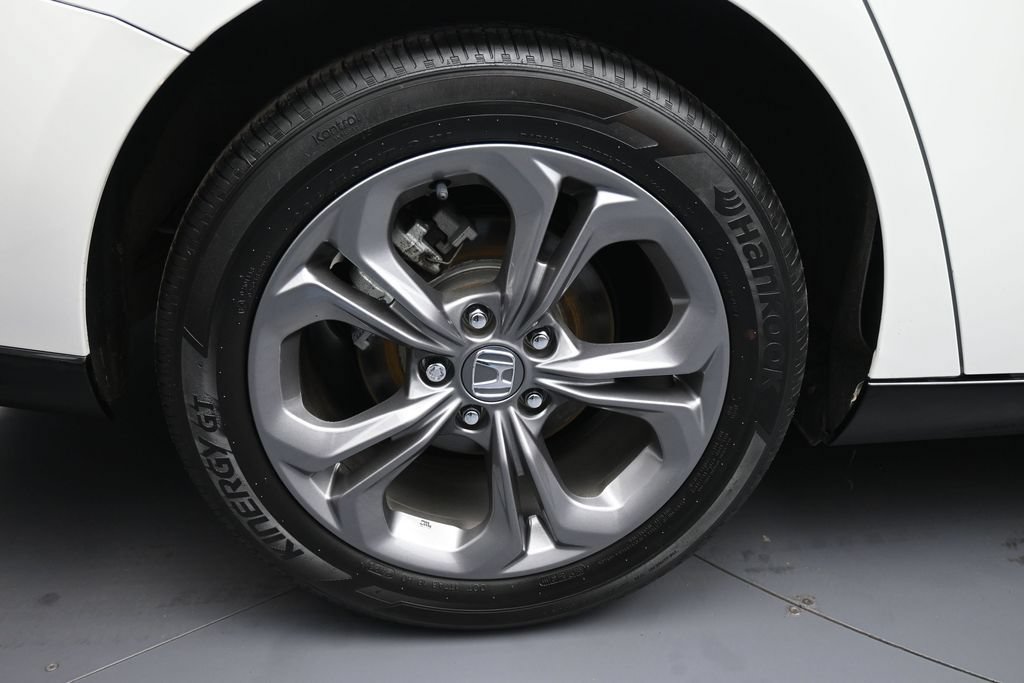 Certified 2024 Honda Accord EX-L image 12