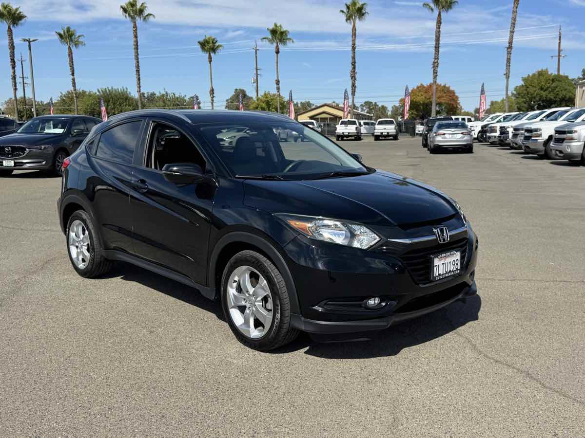 Used 2016 Honda HR-V EX-L image 2