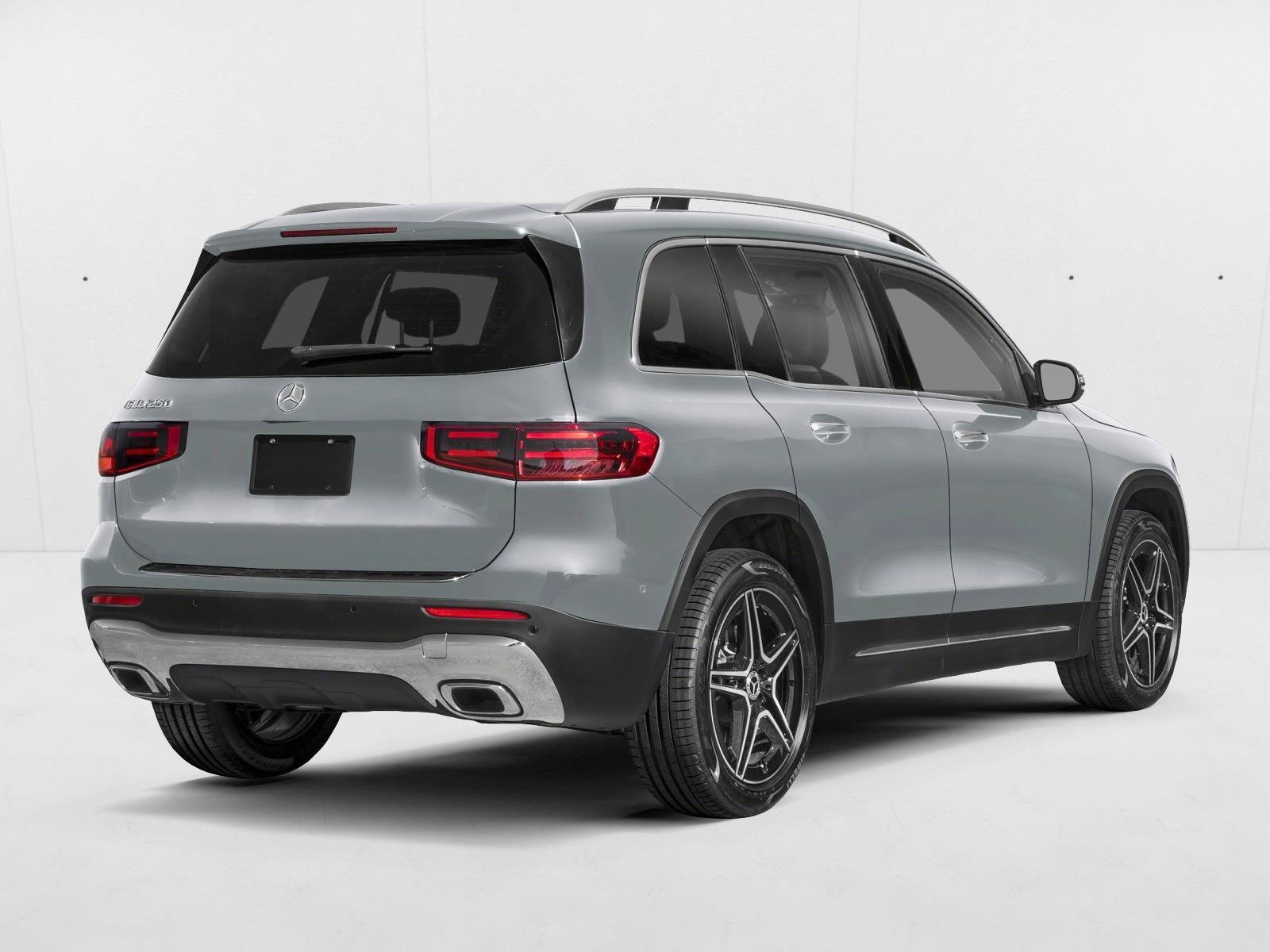 New 2026 Mercedes-Benz GLB 250 4MATIC image 2