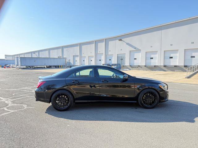 Used 2014 Mercedes-Benz CLA 250 4MATIC image 4