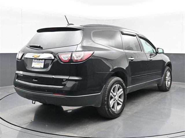 Used 2017 Chevrolet Traverse LT image 14
