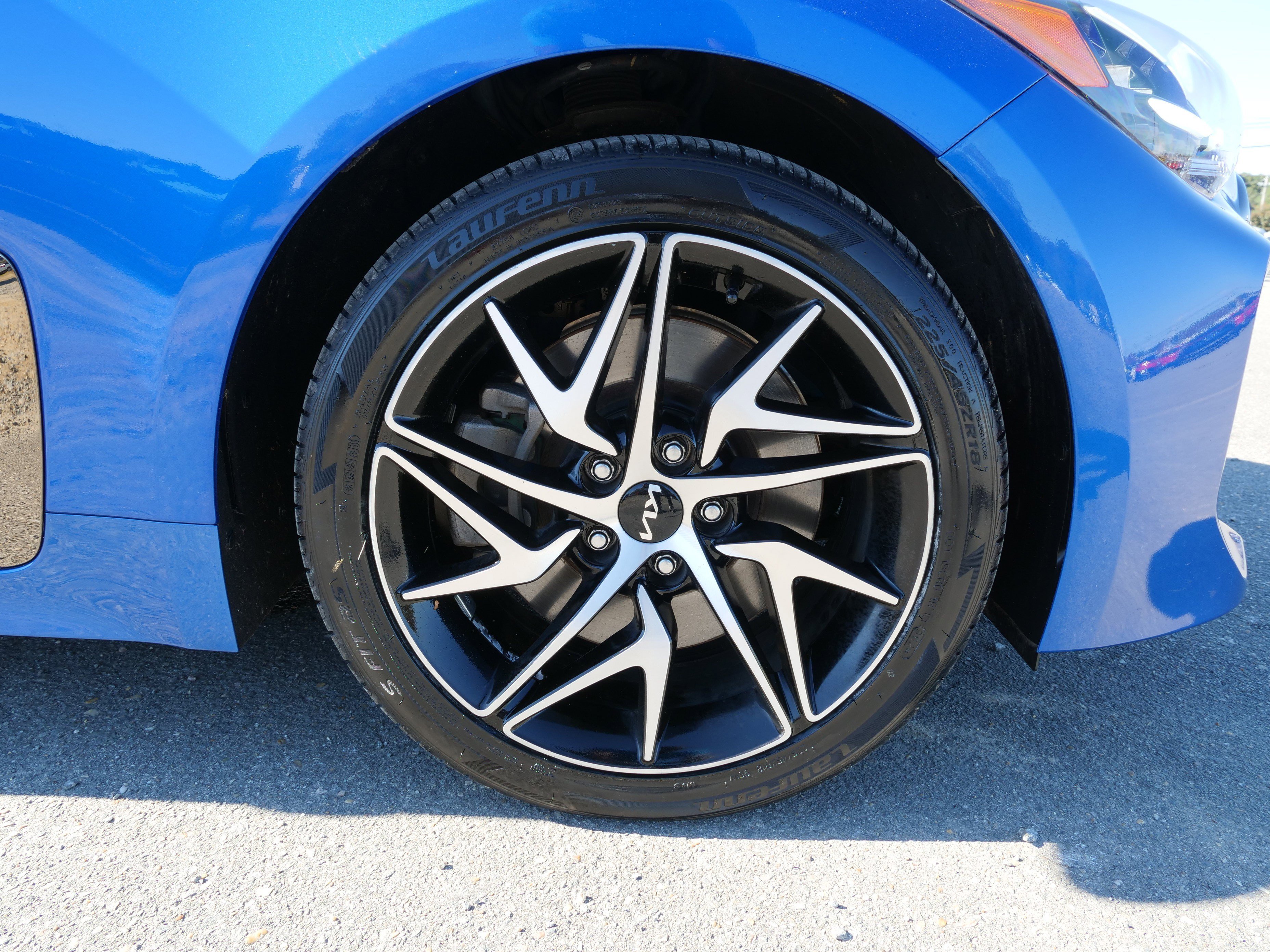 Used 2022 Kia Stinger GT-Line w/ Sun & Sound Package image 10