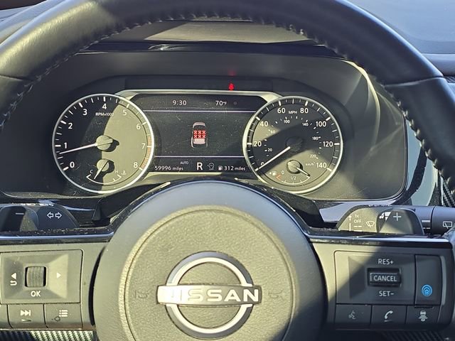 Certified 2022 Nissan Pathfinder SL w/ Lighting Package (N92) image 17