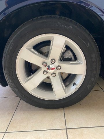 Used 2014 Dodge Challenger SXT image 25