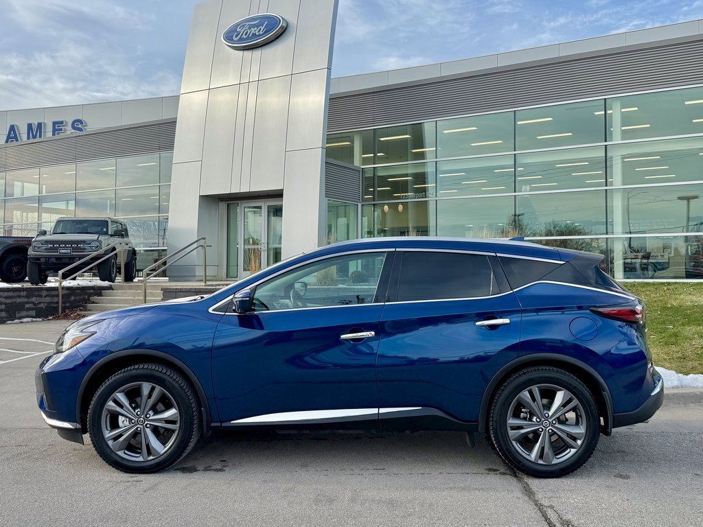 Used 2022 Nissan Murano Platinum w/ Cargo Package image 2