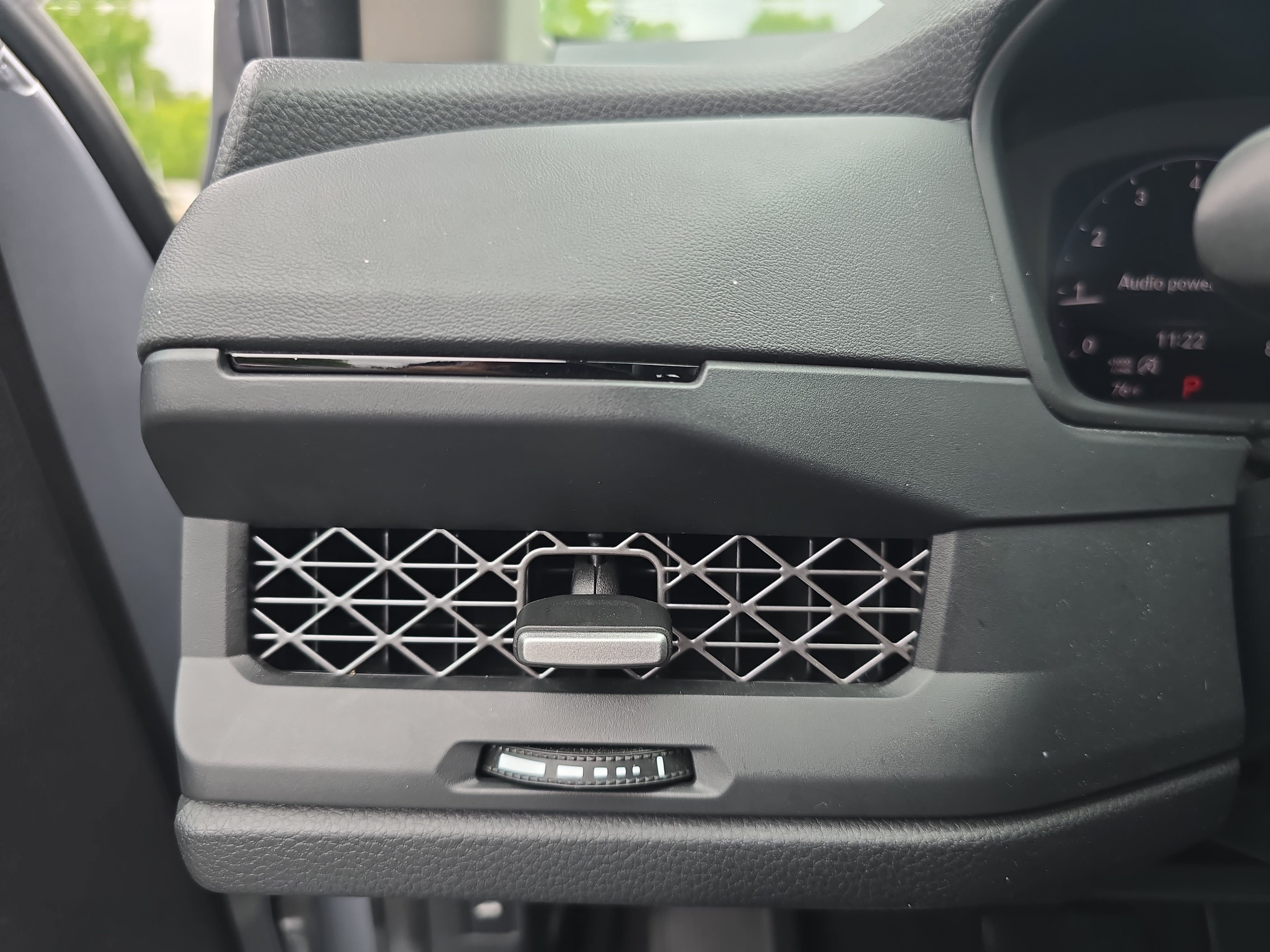 Certified 2023 Honda Accord EX image 24