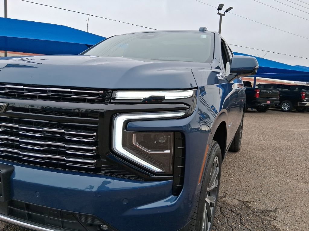 New 2026 Chevrolet Tahoe High Country w/ LPO, Illumination Package RWD image 3