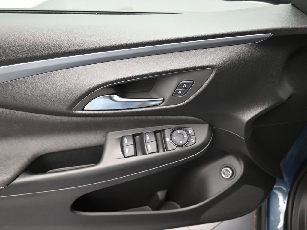 New 2026 Buick Envista Sport Touring w/ Convenience I Package FWD image 11
