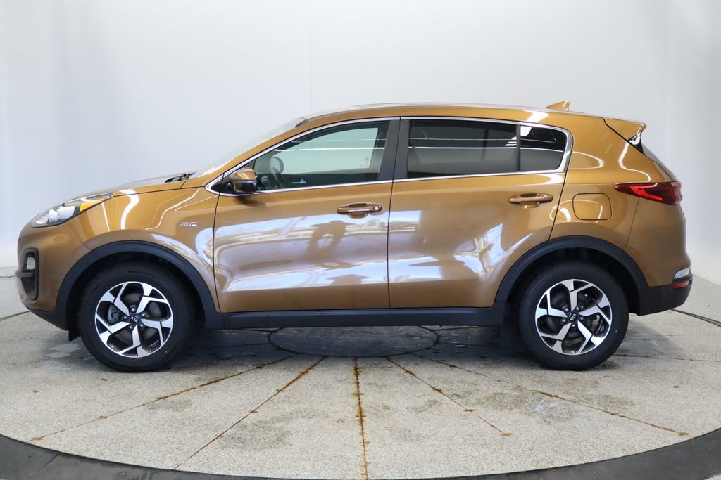 Used 2020 Kia Sportage LX w/ LX Popular Package AWD/4WD image 2