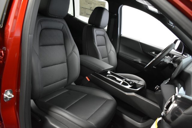New 2026 Chevrolet Equinox LT w/ Convenience Package II AWD/4WD image 32