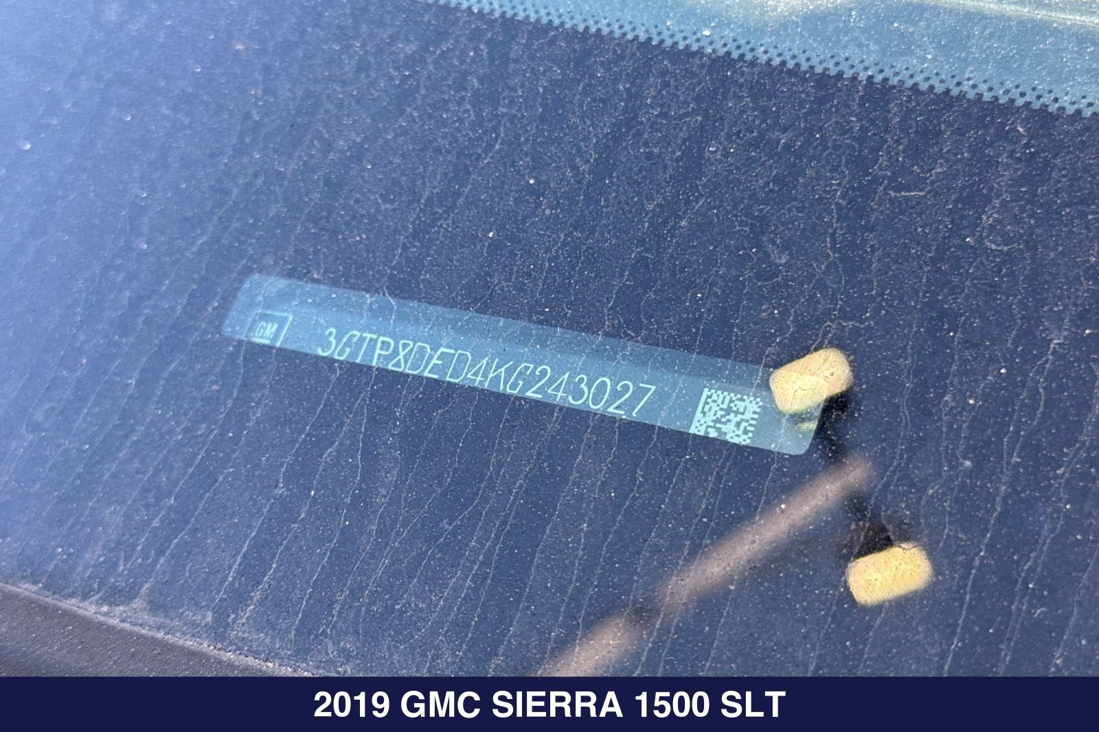 Used 2019 GMC Sierra 1500 SLT w/ SLT Premium Plus Package RWD image 2