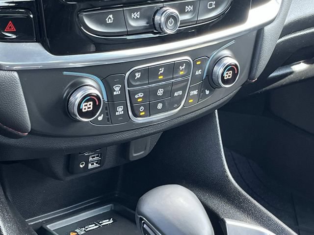 Used 2023 Chevrolet Traverse RS w/ LPO, Floor Liner Package FWD image 37
