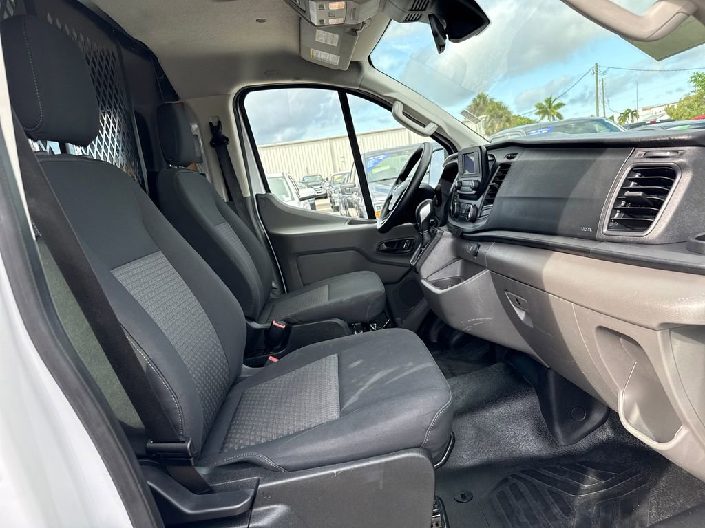 Used 2024 Ford Transit 250 Low Roof w/ Exterior Upgrade Package image 17