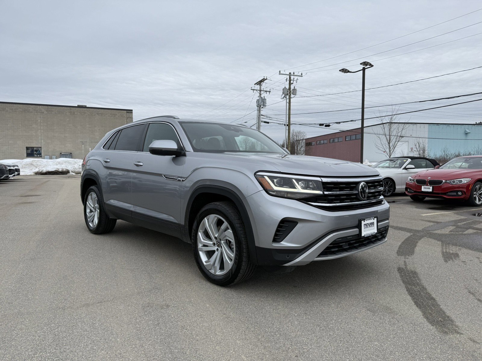 Used 2021 Volkswagen Atlas Cross Sport SEL image 3
