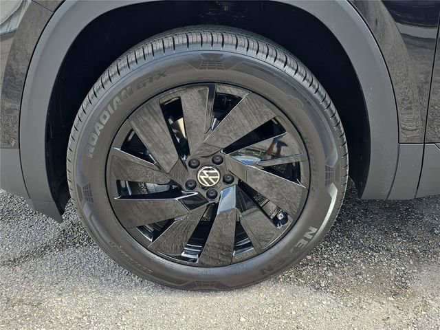 New 2026 Volkswagen Atlas SE image 9